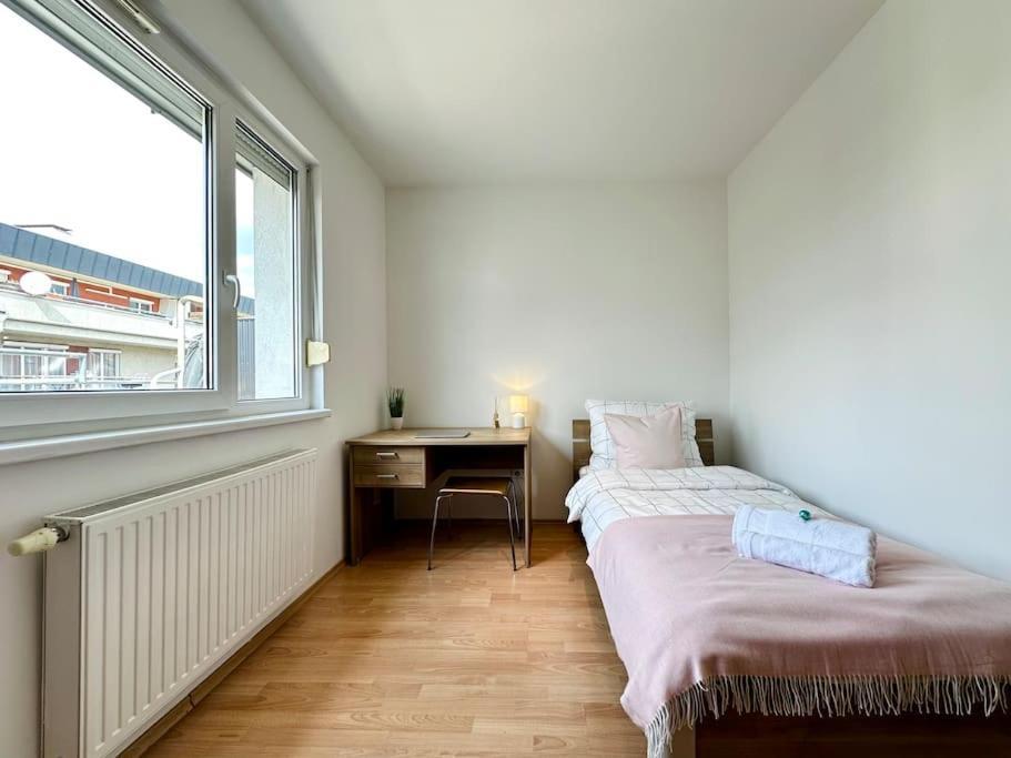 Riverside Budapest - Free Parking Екстер'єр фото