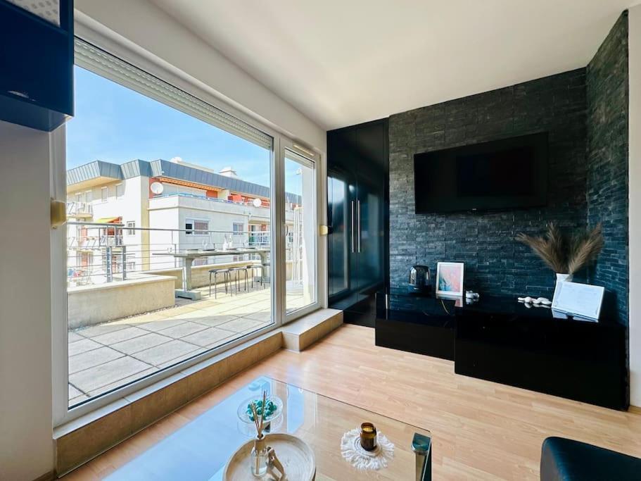Riverside Budapest - Free Parking Екстер'єр фото